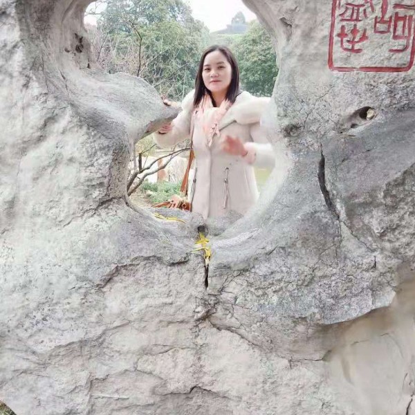 女王愿野性的照片