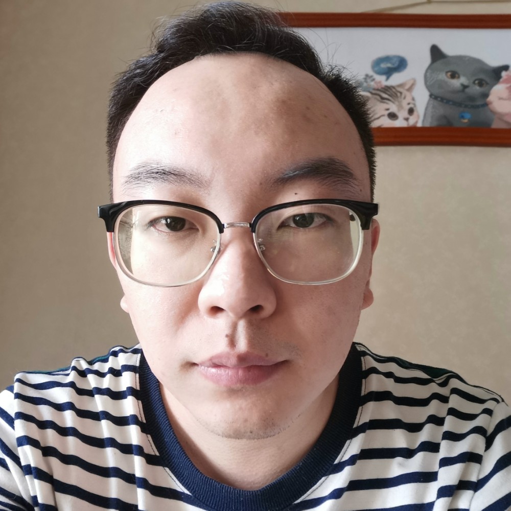 褐灰不伤情的照片