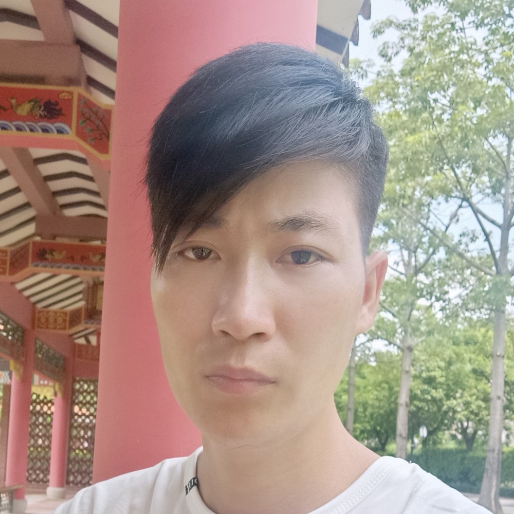 战斗机回首漠然的照片