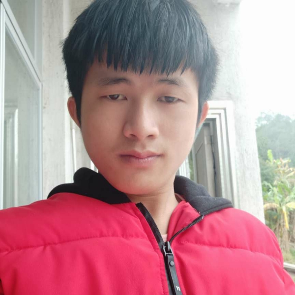 欧柱荣的照片