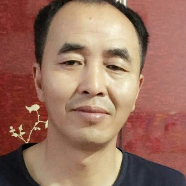 开朗春华的照片