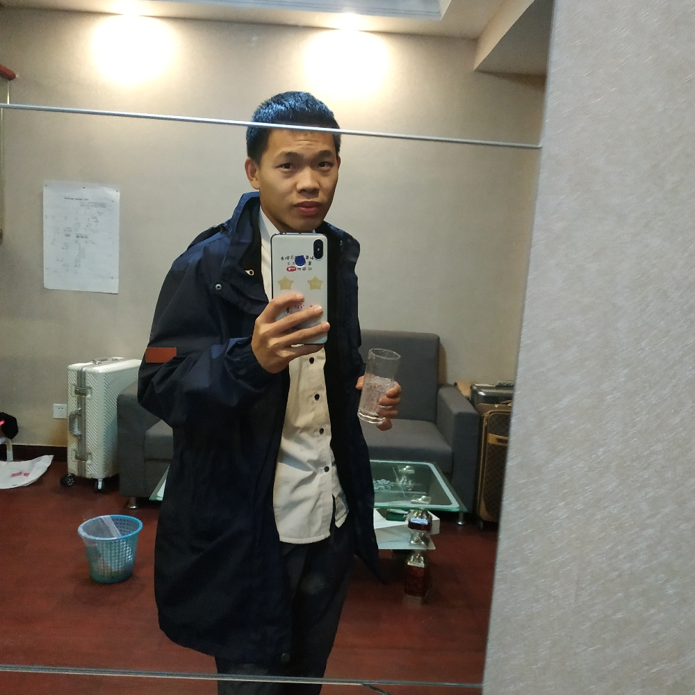 轻哥的照片