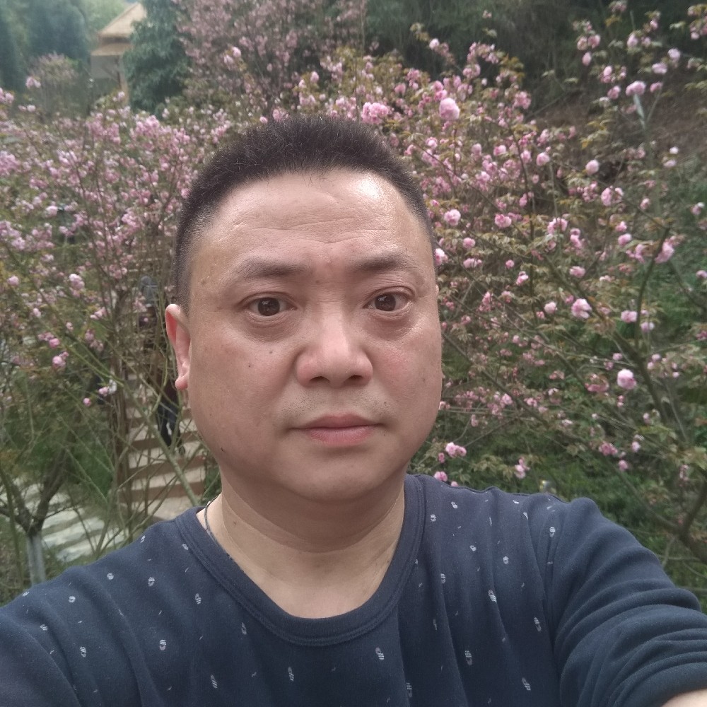 暖光邂逅犹豫的照片