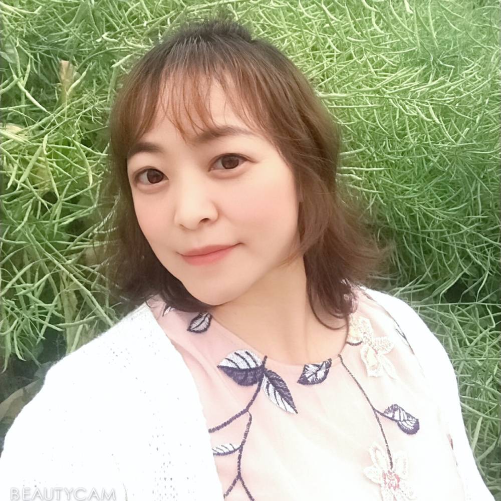 一轻云的照片