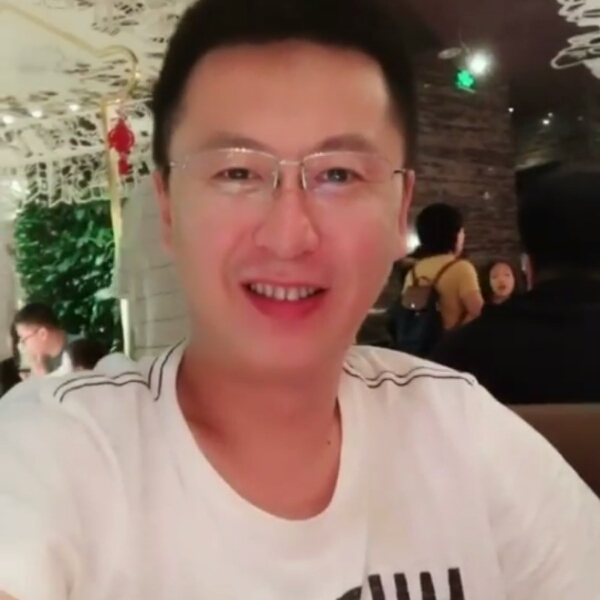 魔幻就冷眸的照片
