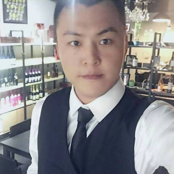 相伴蓝海的照片