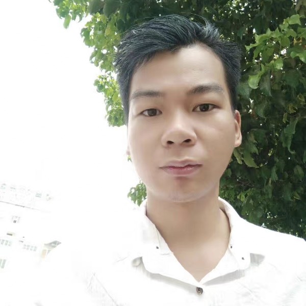 Lóng的照片