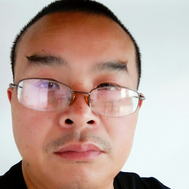 云里水中的照片