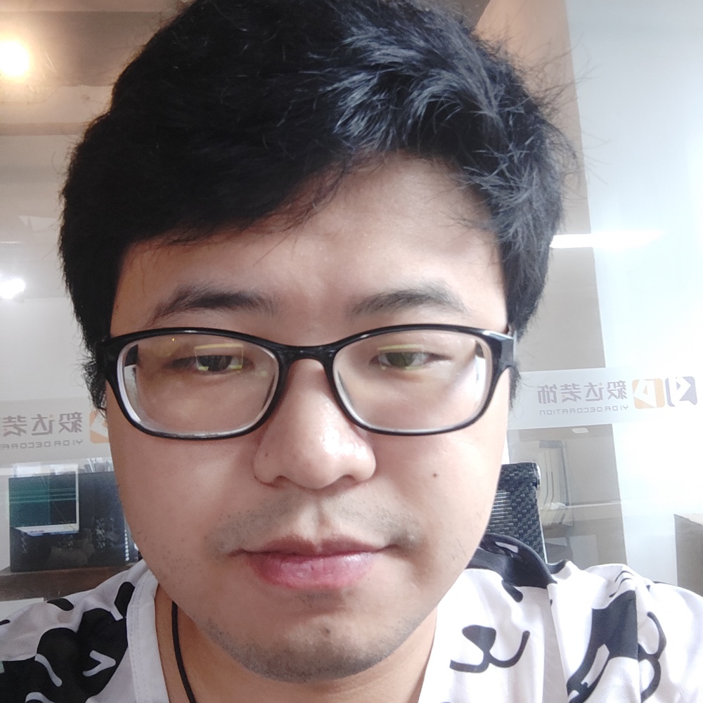 问宫千昭的照片