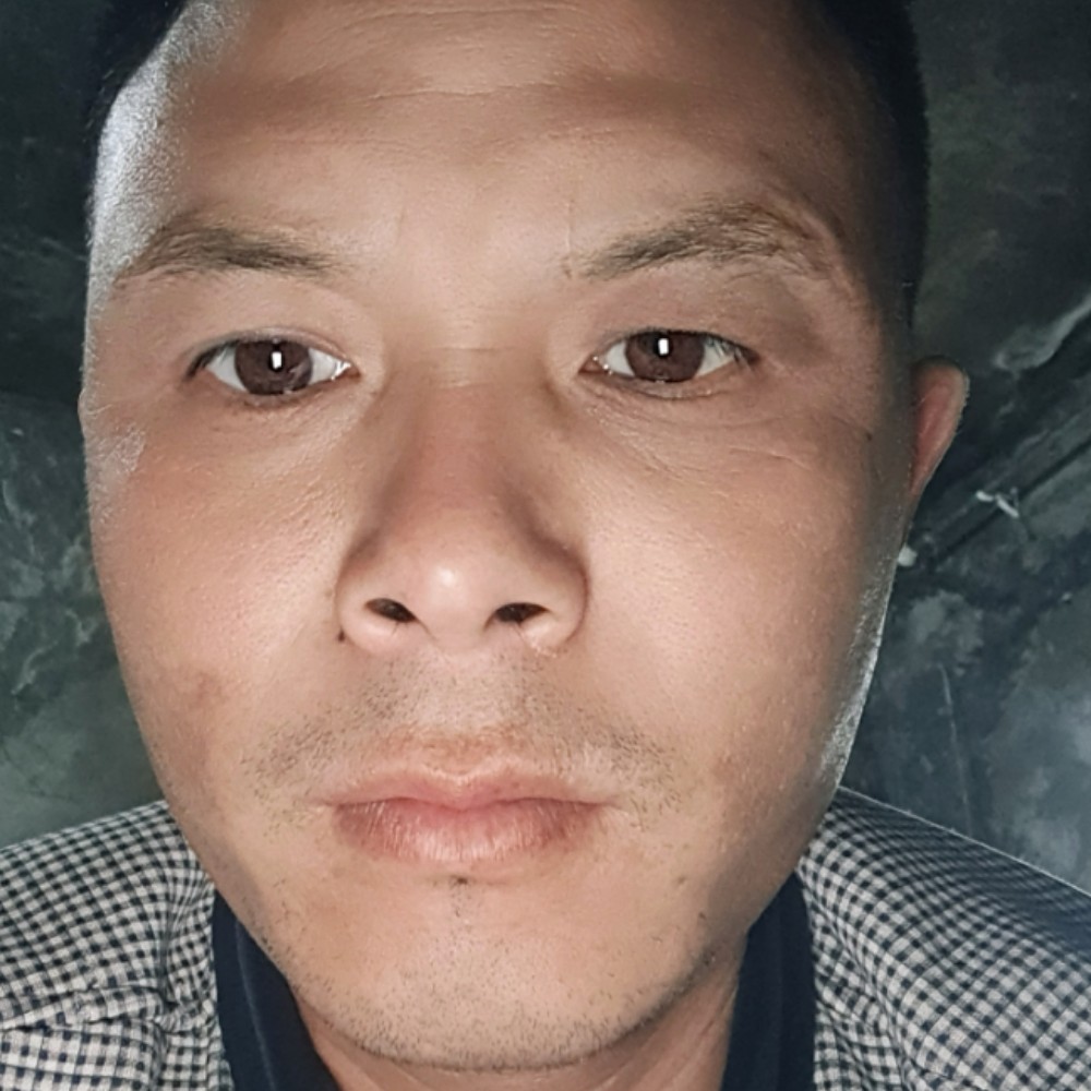 睫毛等于潇洒的照片