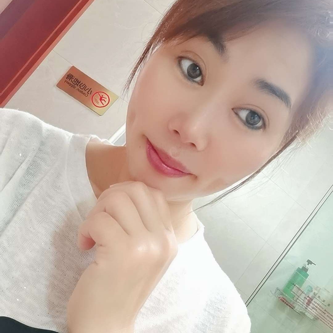 重生的玫瑰的照片