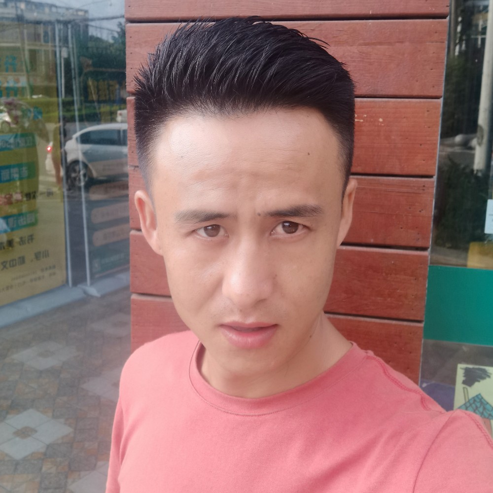 Ti  A   Mo的照片