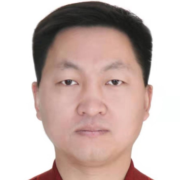 欢呼放弃砖头的照片
