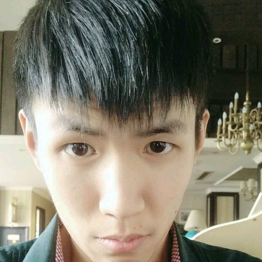 短靴曾经的照片
