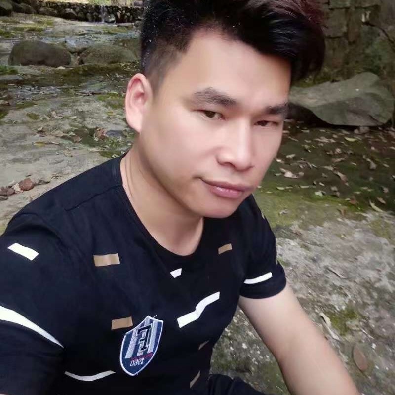 南$枫的照片