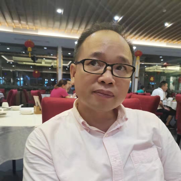 汉民的照片