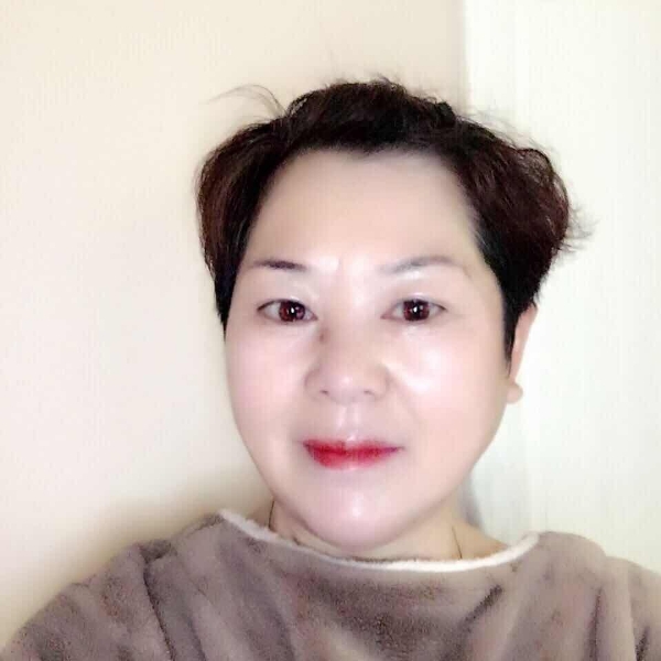 徐儿的照片