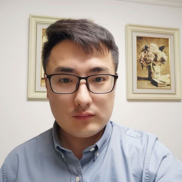 魔镜方大意的照片