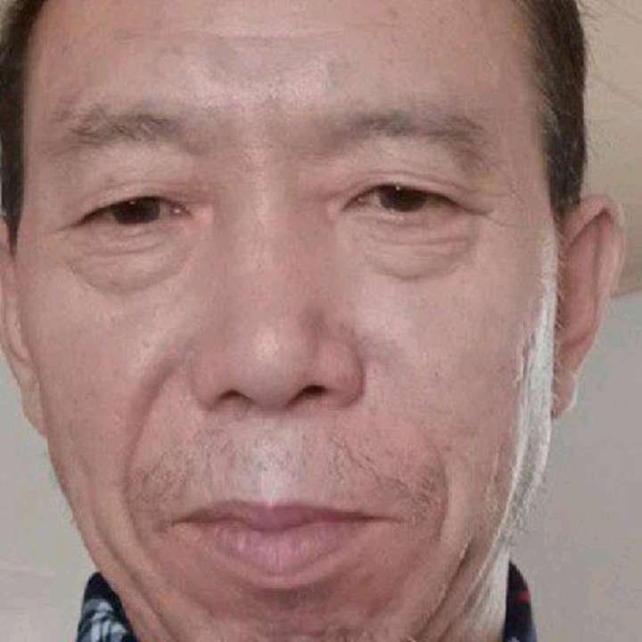 高兴南鸢东东的照片