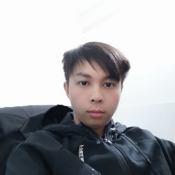 陌颜浅吻快乐的照片