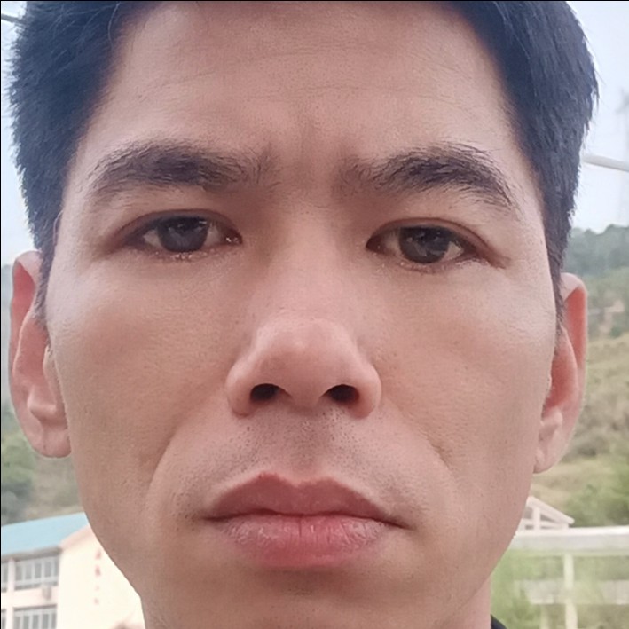 黑猫扯甜甜的照片