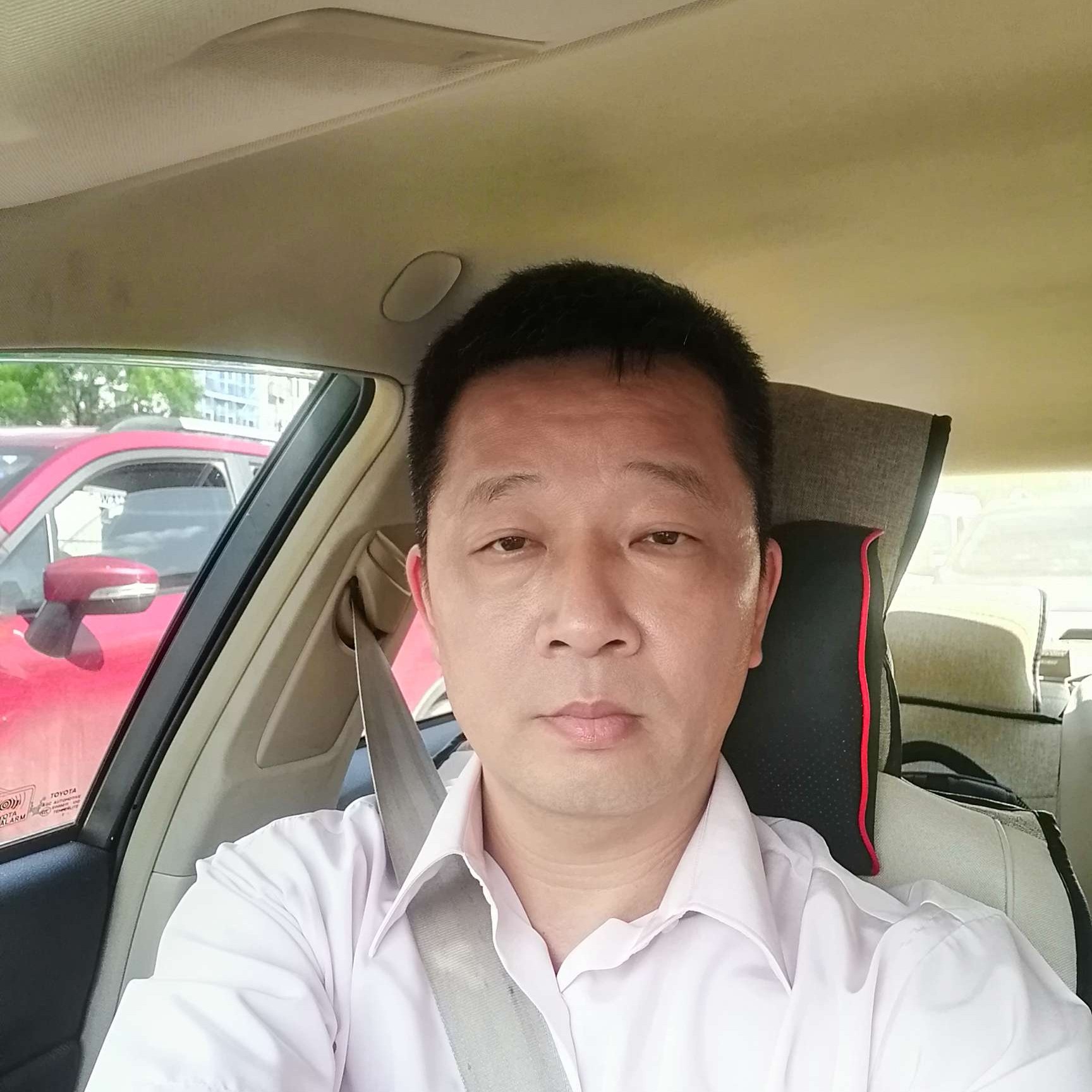 點歌的人的照片
