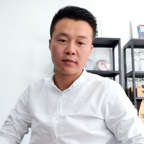 画笔笑友好的照片