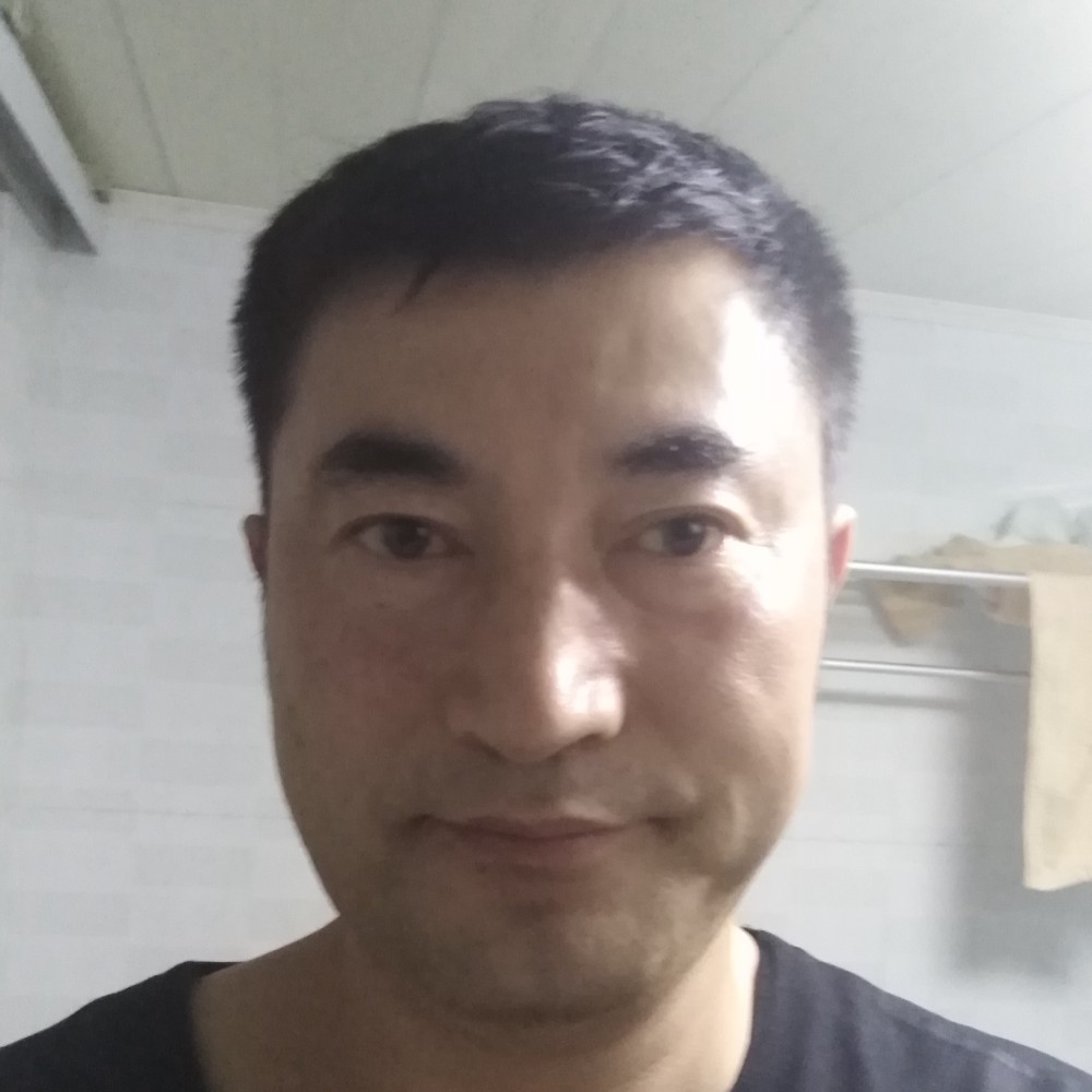 流年的踢黑米的照片