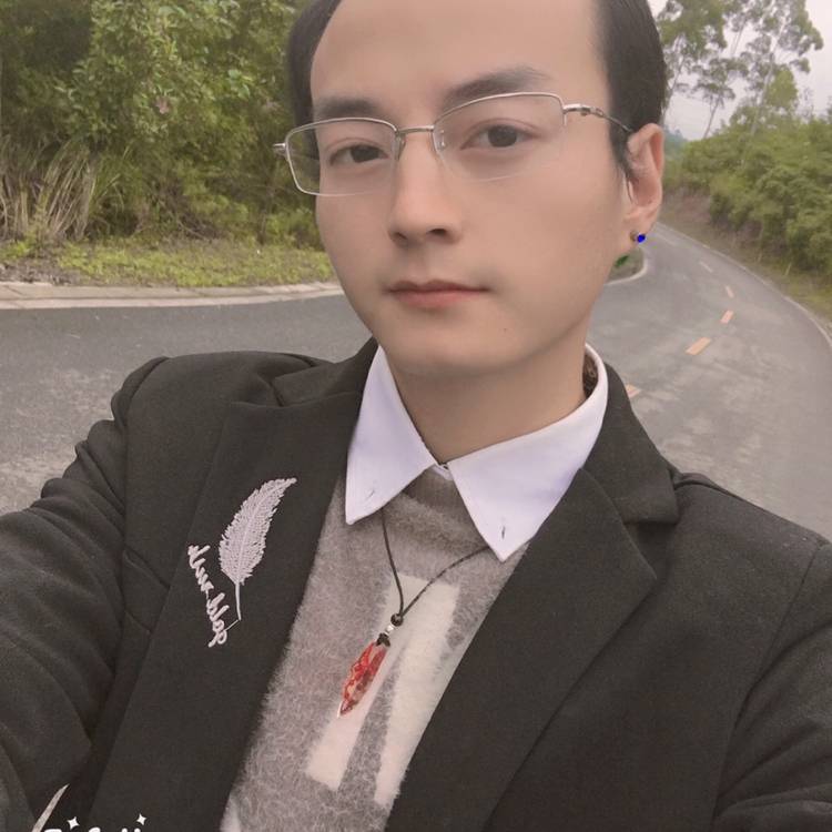青岑君的照片