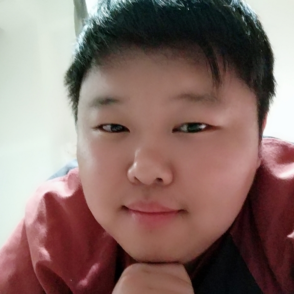 代琅的照片