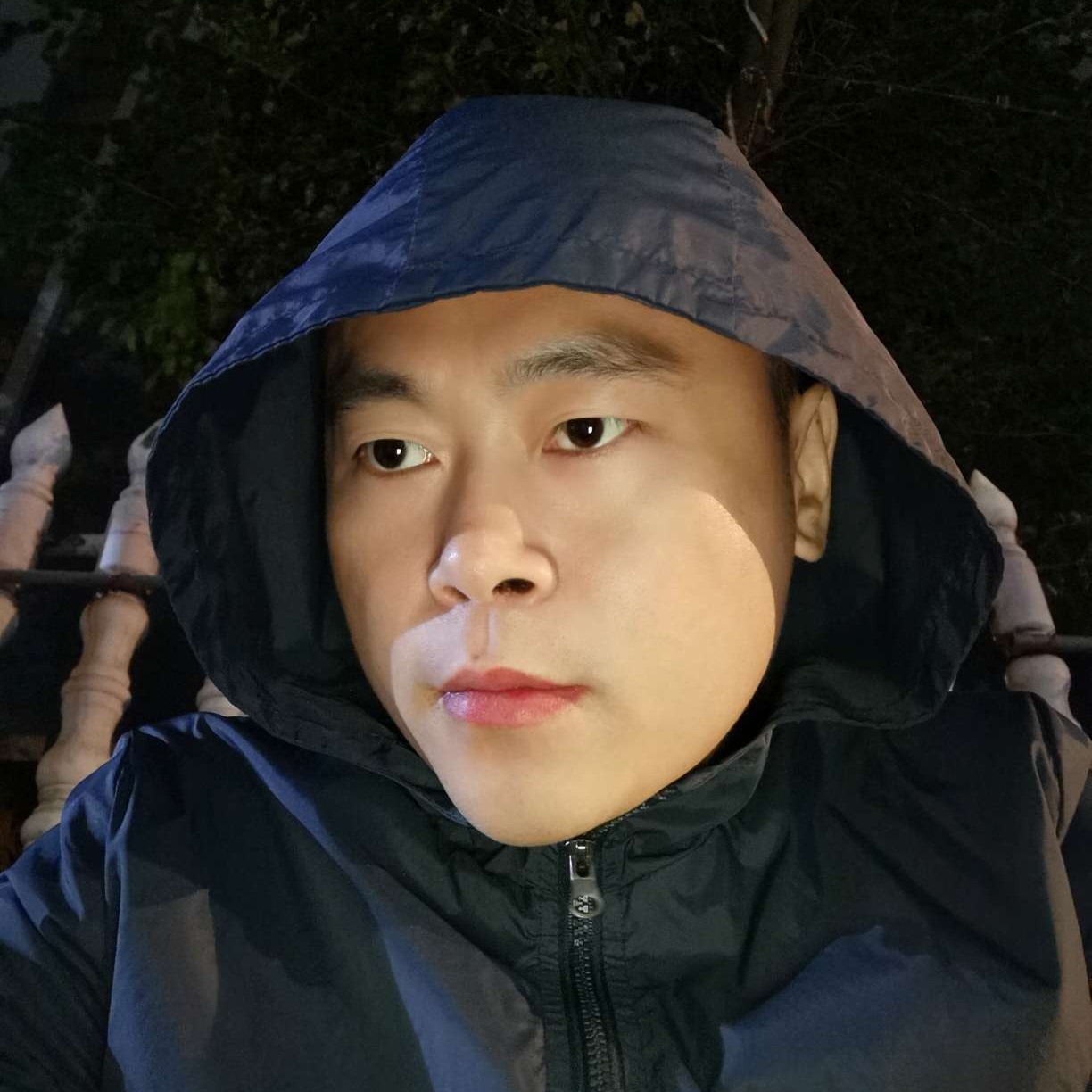 裙子浅吻碧蓝的照片