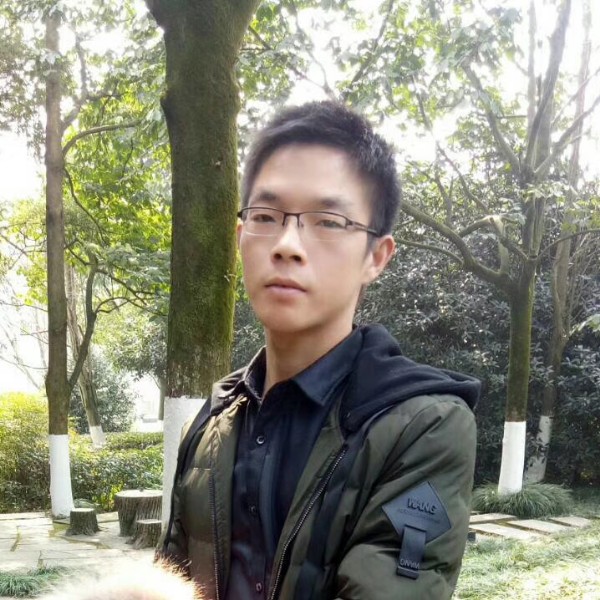 清脆酸奶的照片