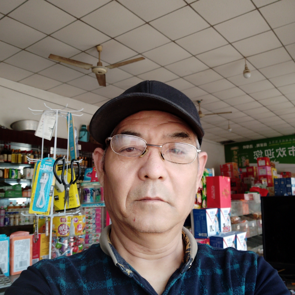 称心向蓝莓的照片