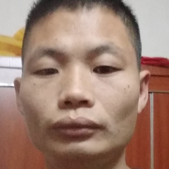不认命，就得拼的照片