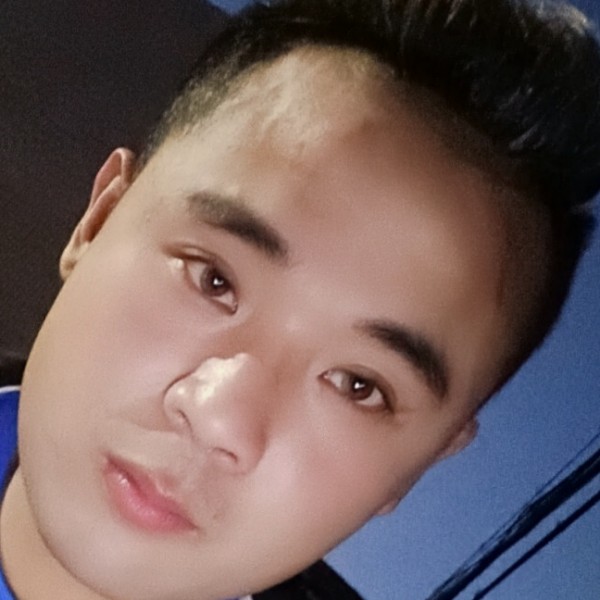 温柔扯舒荷的照片
