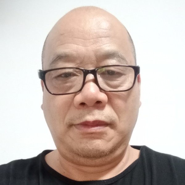 义卓的照片