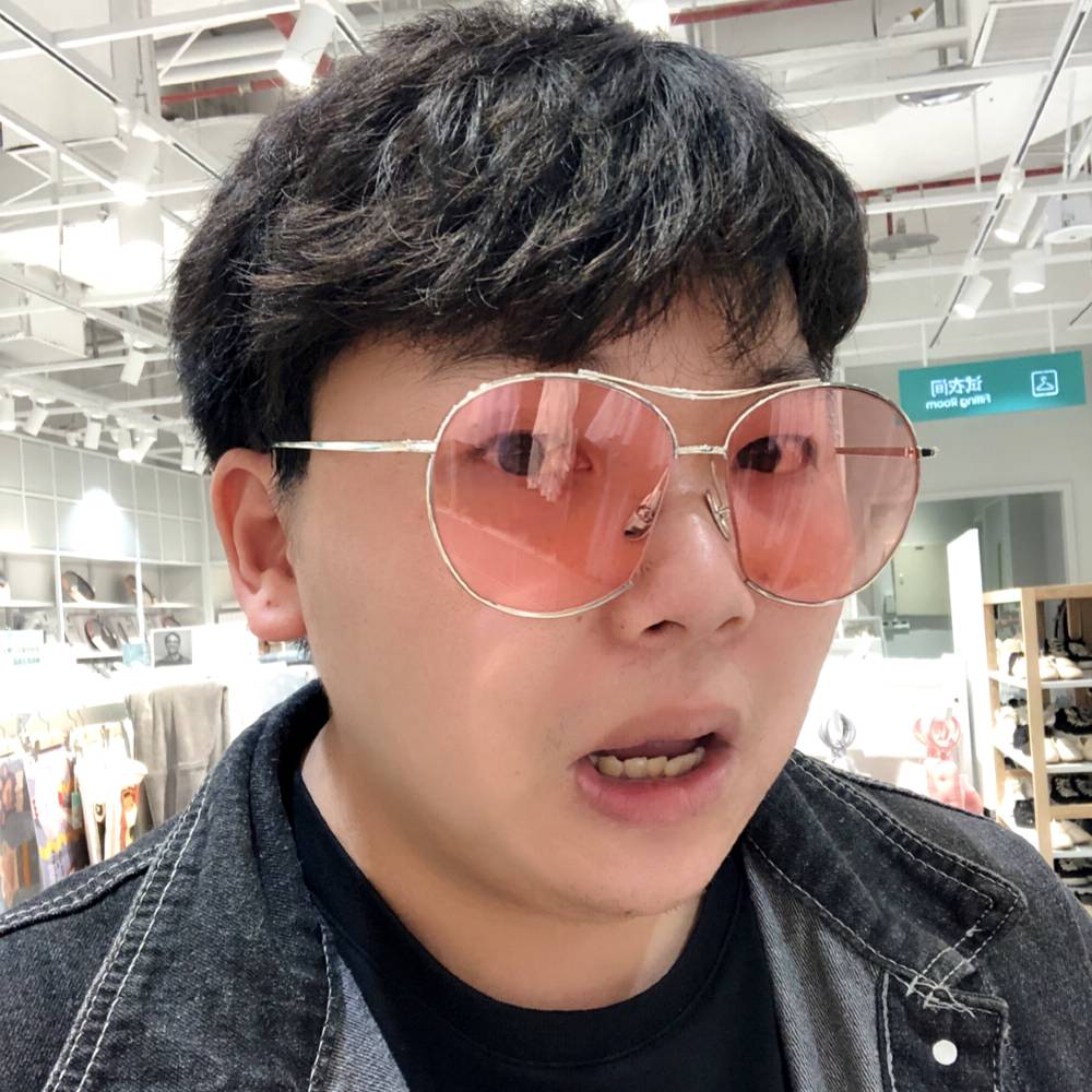 烂漫还流岚的照片