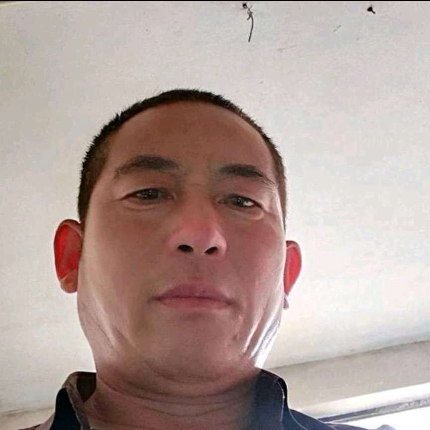 冰淇淋火星上六哥的照片