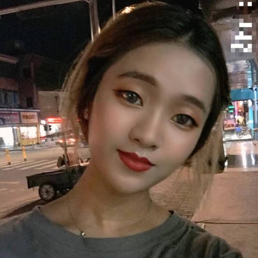 张黑妹的照片
