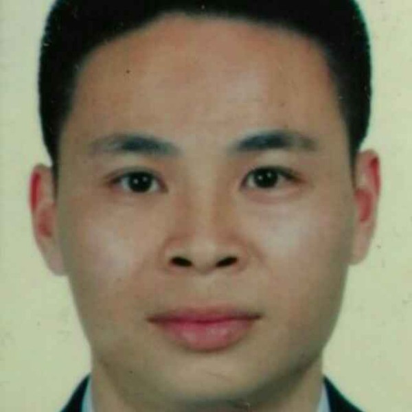 郑成勇的照片