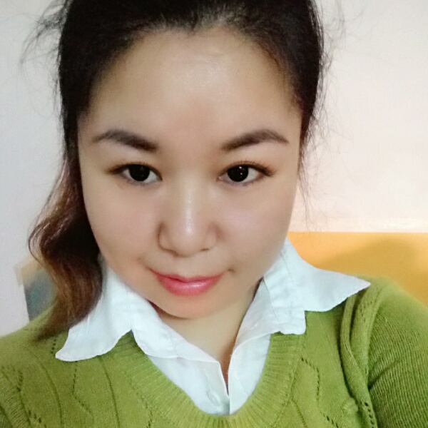 恋莺的照片