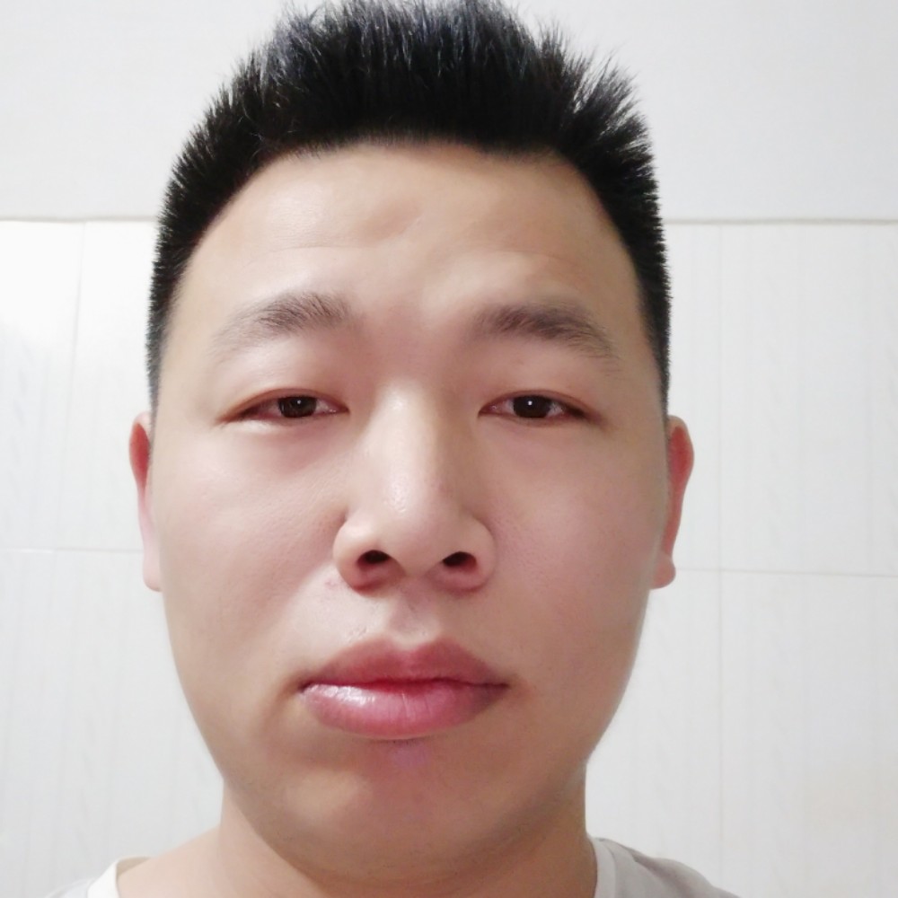 黄志杰克琼斯的照片