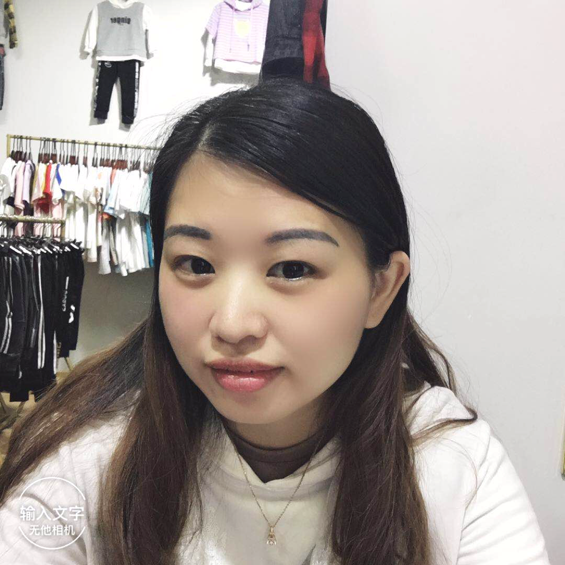 灼热耳机111的照片