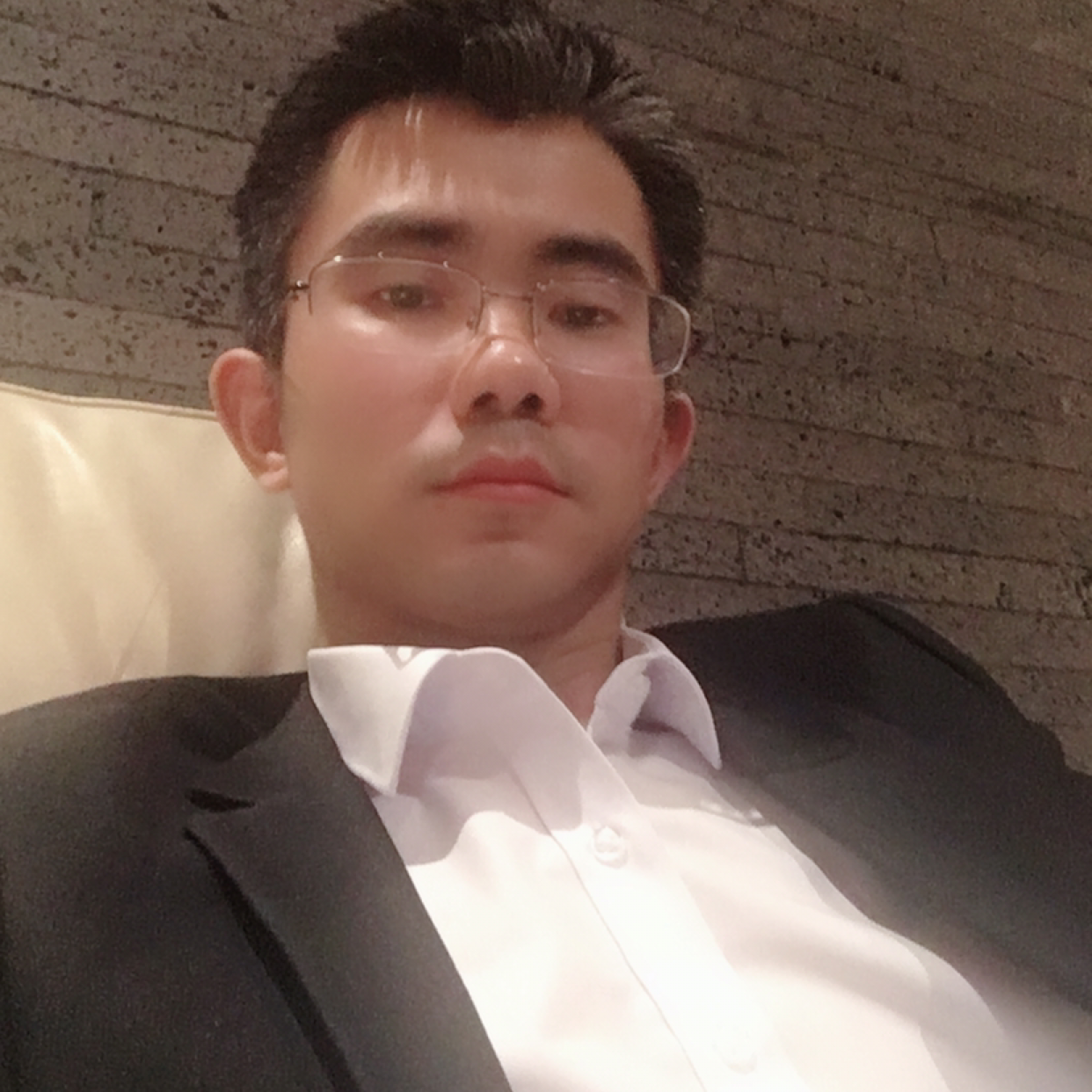 我们的用蝶衣的照片