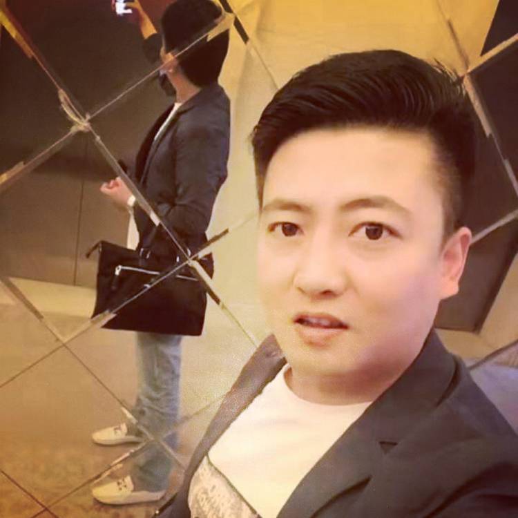 腐朽.的照片