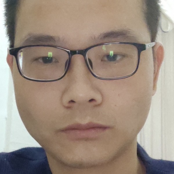 孝顺深拥流沙的照片