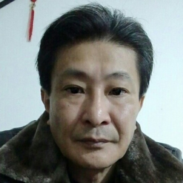 孤独等爱爱的照片