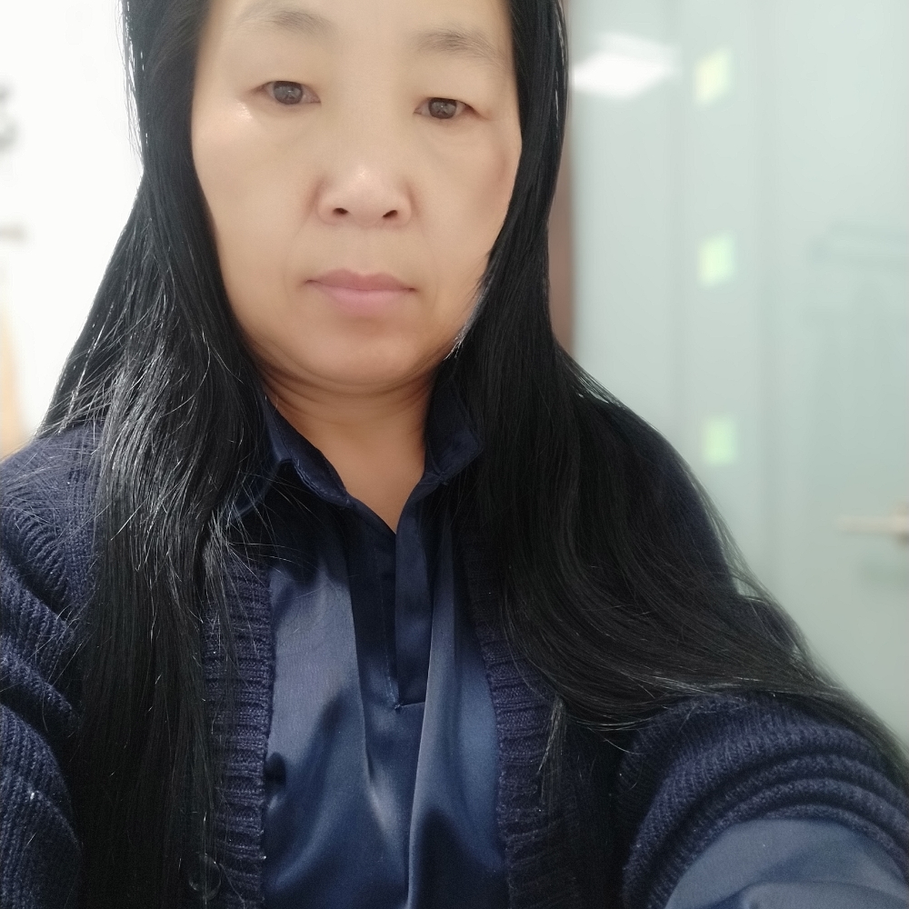 往事挽手可靠的照片
