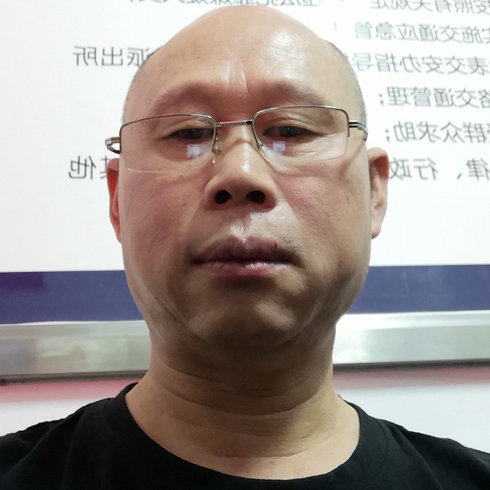 可爱网络久哥的照片