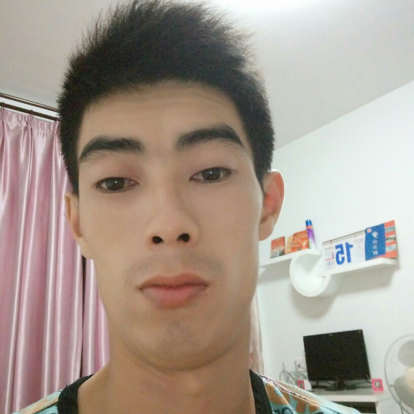 陈达炳的照片